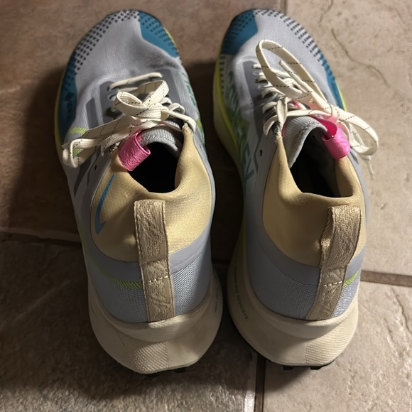 Nike React Pegasus Trail 4 GORE-TEX 'Wolf Grey Volt' | Size 11.5 - Picture 6 of 10